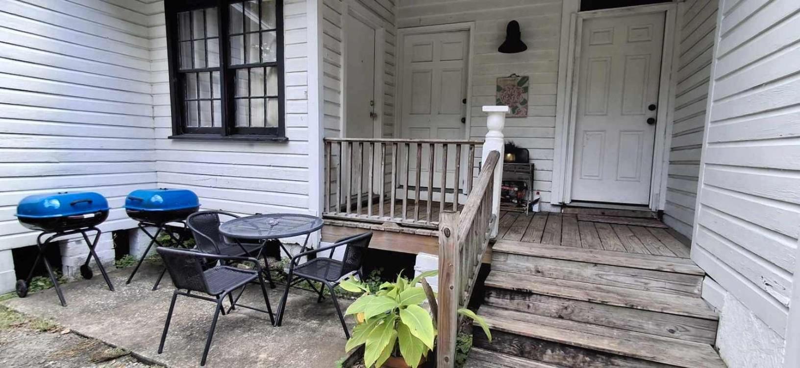 Dauphin District Darling #4 Downtown, Dining Apartment Mobile Exterior photo